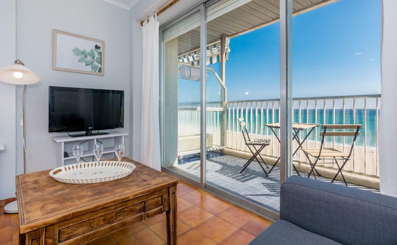 HomeHolidaysRentals Etoile Calella Eksteriør billede